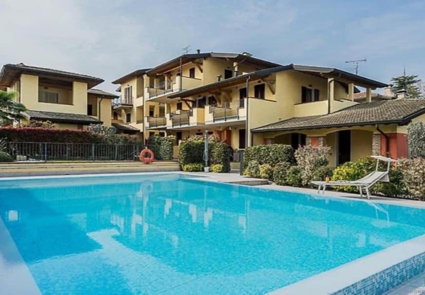 Hoya Apartment 西尔米奥奈 外观 照片