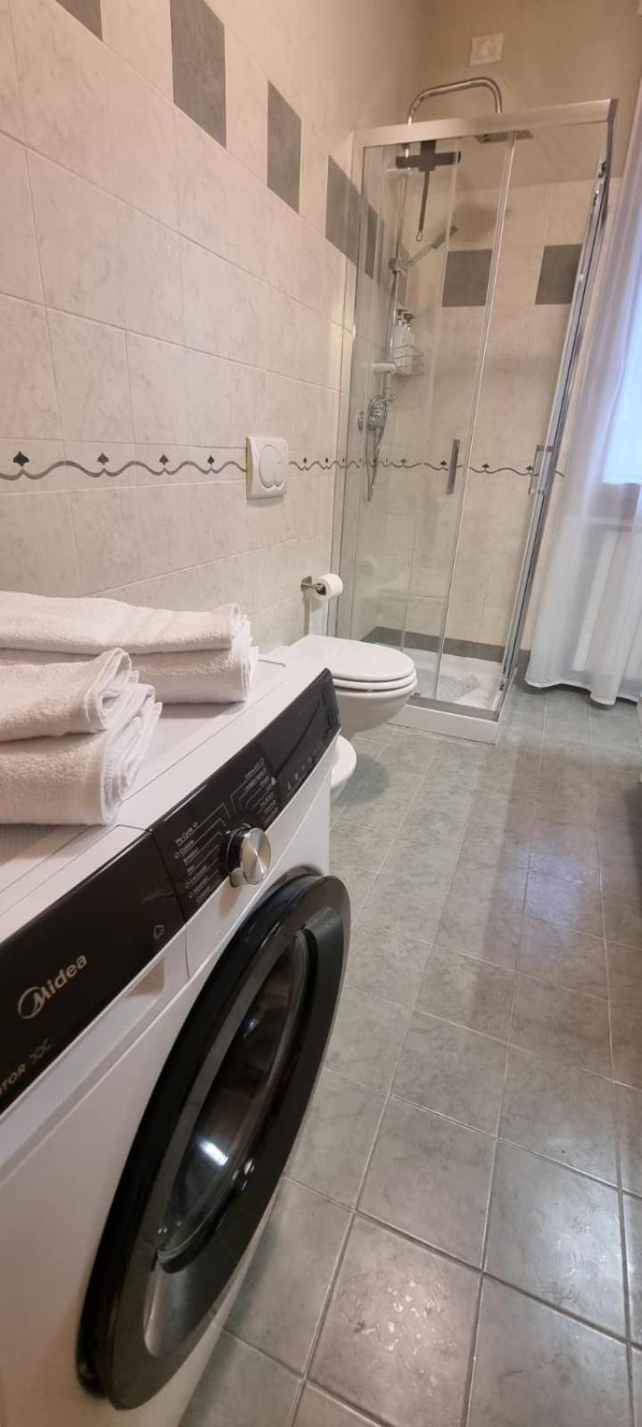 Hoya Apartment 西尔米奥奈 外观 照片