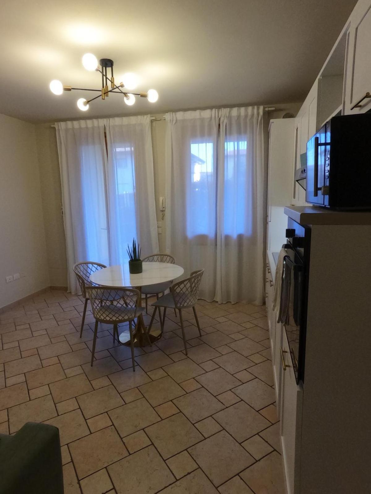 Hoya Apartment 西尔米奥奈 外观 照片