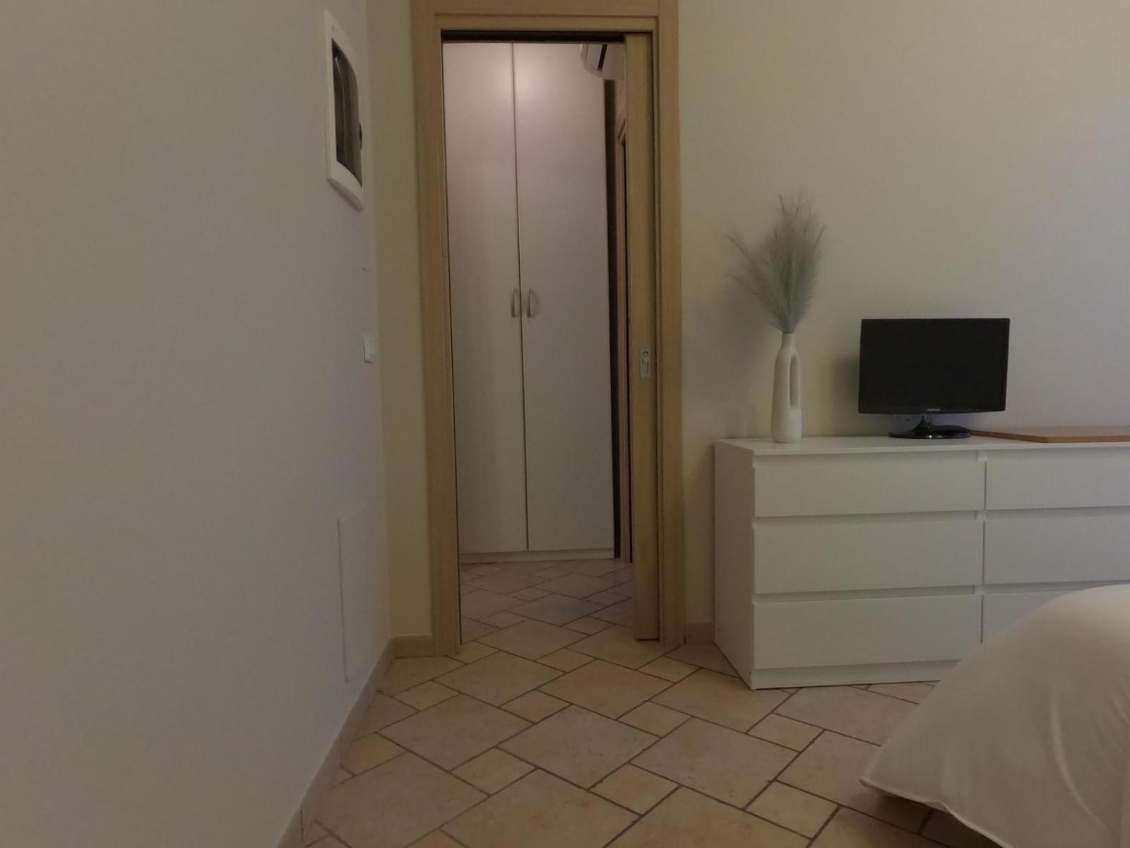 Hoya Apartment 西尔米奥奈 外观 照片